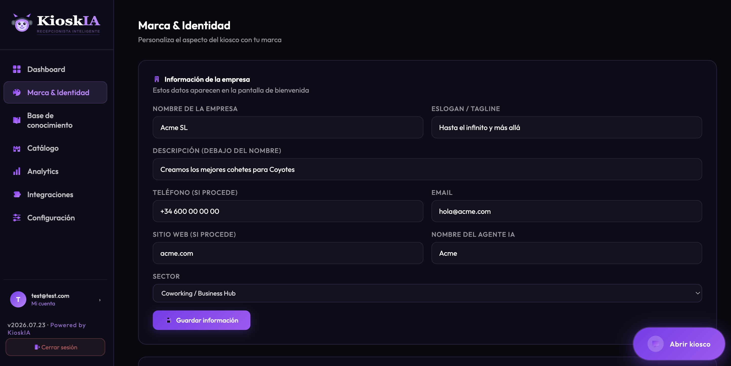 Panel de marca e identidad del backoffice KioskIA